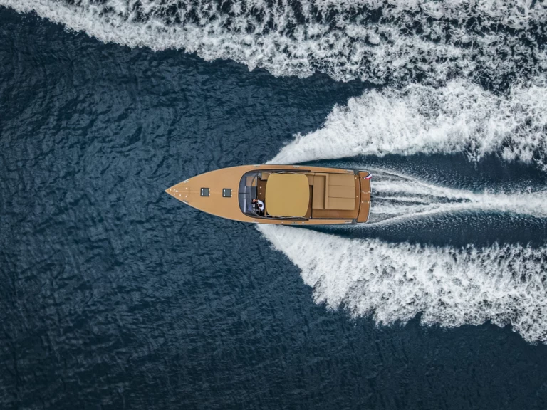 Bootverhuur VanDutch VanDutch 40 in Cannes via SamBoat