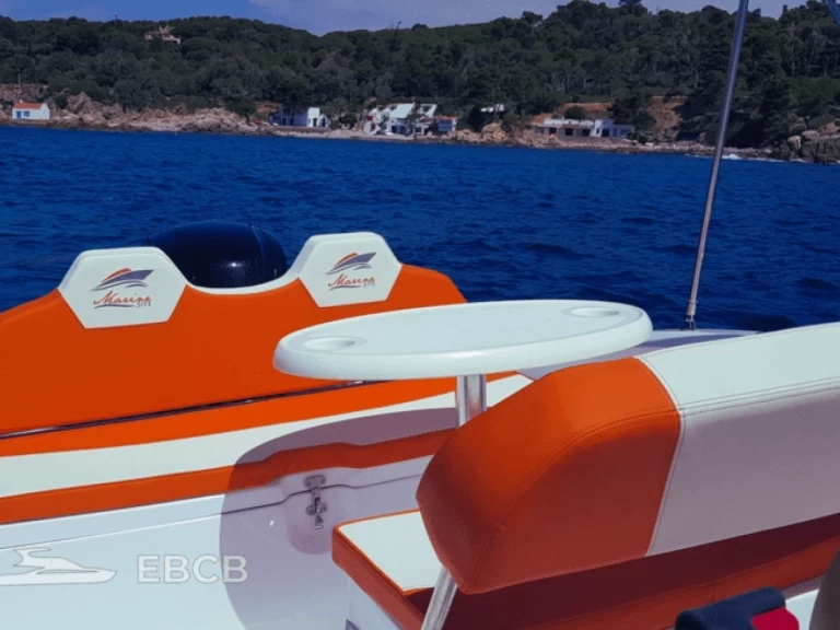 Bootverhuur V2 BOATS 5.0 SPORT in Platja d'Aro via SamBoat
