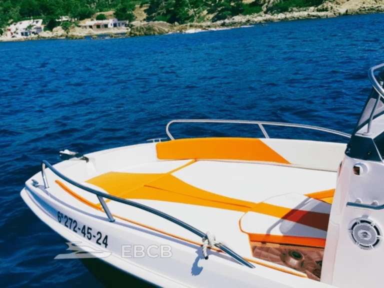 Verhuur Motorboot V2 BOATS met vaarbewijs