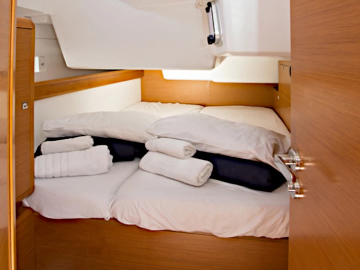 Zeilboot te huur in Castellammare di Stabia voor de beste prijs