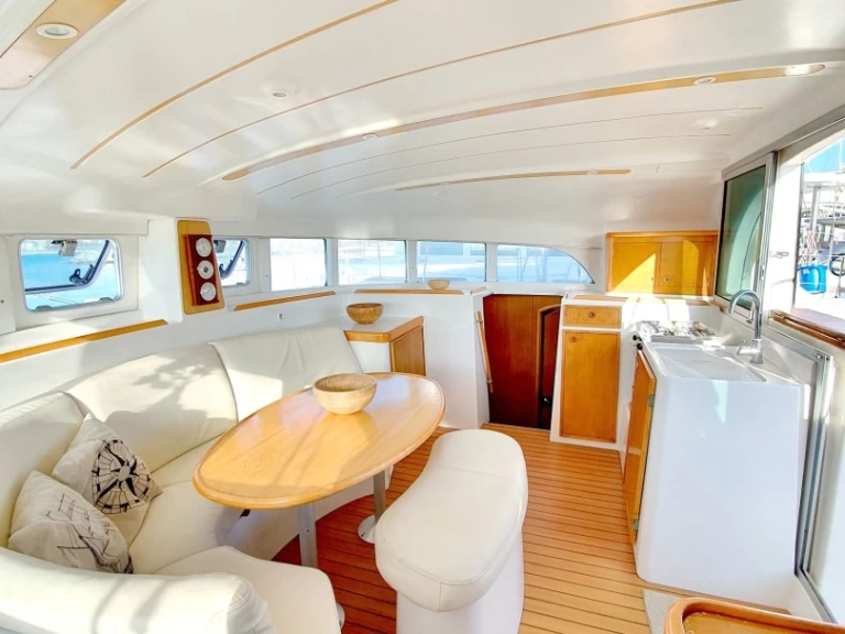 Verhuur Catamaran in Barcelona - Lagoon Lagoon 380