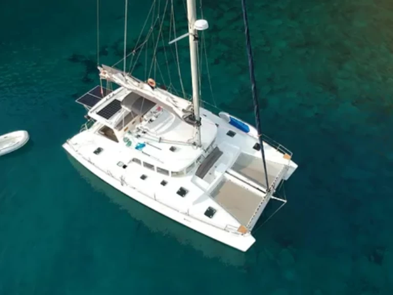 Bootverhuur Lagoon Lagoon 440 in Barcelona via SamBoat