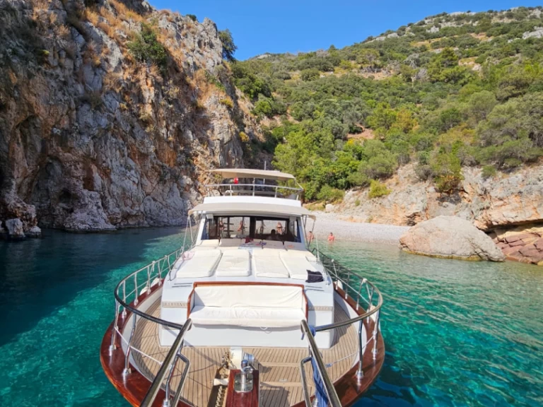 Verhuur Zeilboot costom made  met vaarbewijs