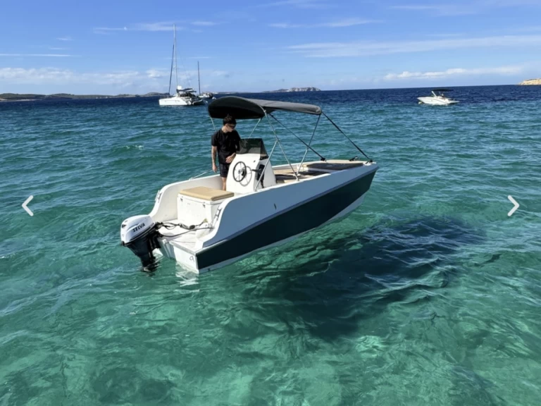 Huur een Adventure VESTA 550 in Sant Antoni de Portmany