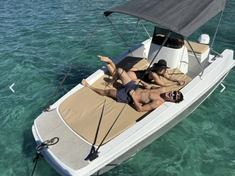 Huur Motorboot met of zonder schipper Adventure in Sant Antoni de Portmany