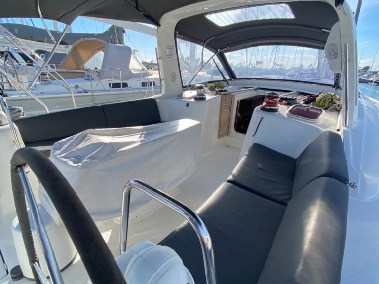 Verhuur Zeilboot in Ibiza Town - Bénéteau Oceanis 500