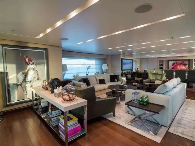 Bootverhuur Napels goedkoop BURKUT