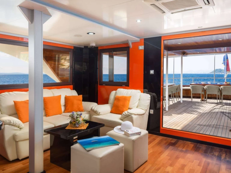 Bootverhuur Split goedkoop Amalia