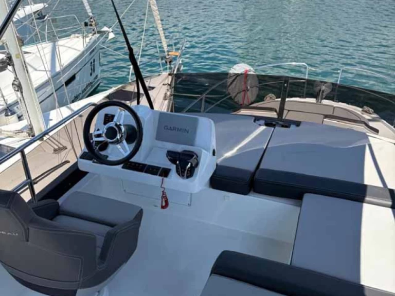 Bootverhuur Jeanneau Merry Fisher 1095 Fly in Jezera via SamBoat