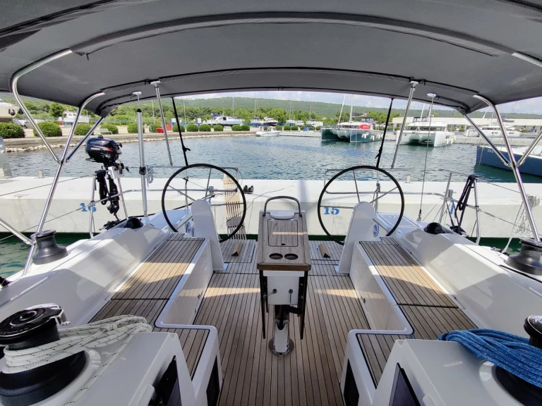 Huur Zeilboot met of zonder schipper Bavaria in Sukošan