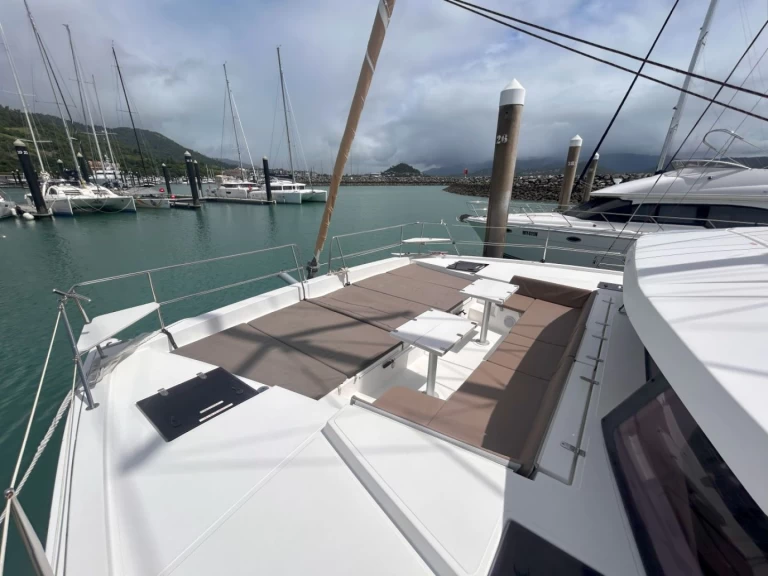 Huur Catamaran met of zonder schipper Bali in Airlie Beach