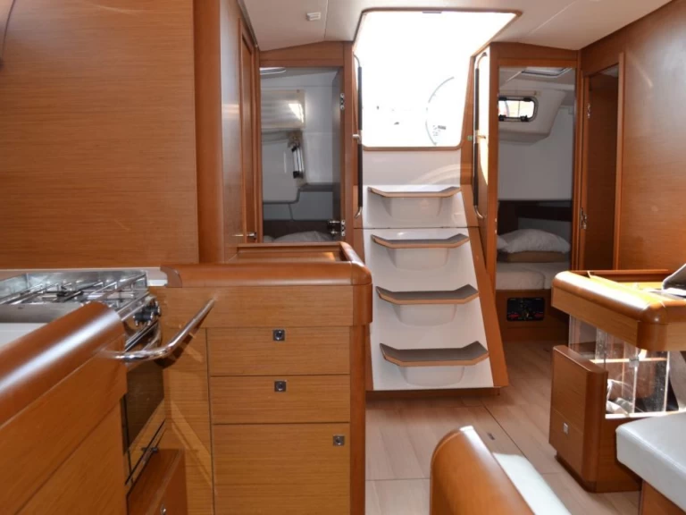 Bootverhuur Seget Donji goedkoop Sun Odyssey 519