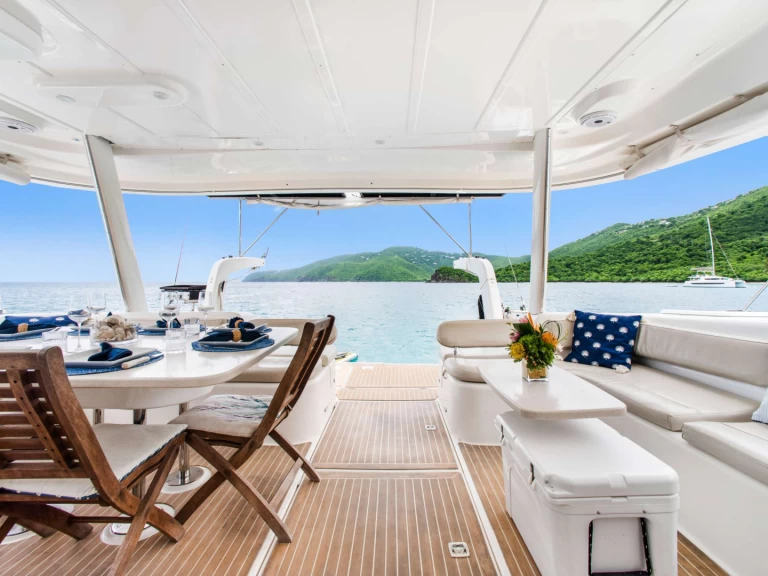 Leopard DAYDREAM te huur van particulier of professional in Saint Thomas Island