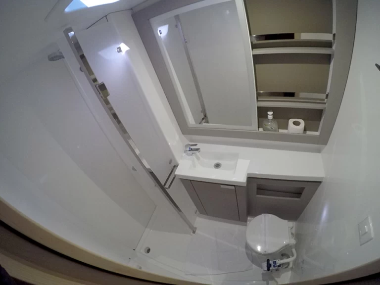 Verhuur Catamaran in Šibenik - Fountaine Pajot Elba 45