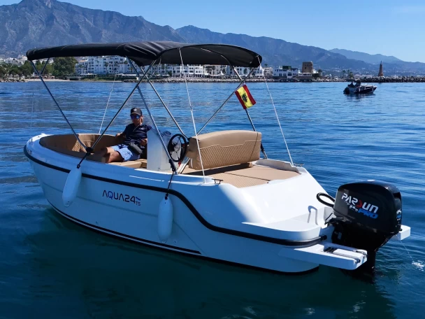 Bootverhuur Aqua24 515 in Marbella via SamBoat