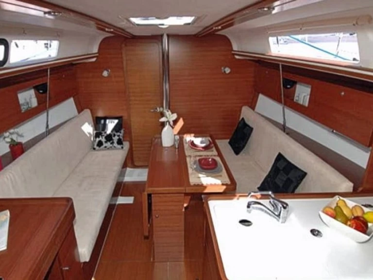 Bootverhuur Grossenbrode goedkoop Dufour 325 Grand Large