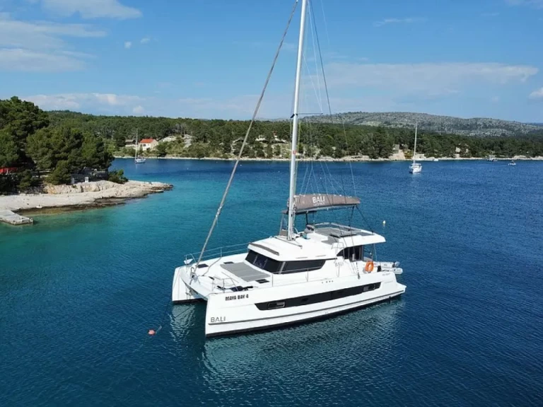 Bali Catamarans Bali Catspace Voile te huur van particulier of professional in Kaštela