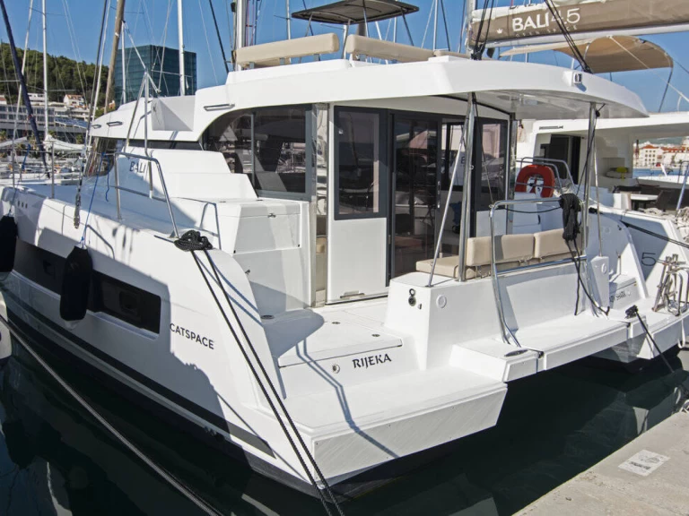 Huur een Bali Bali Catspace Voile in Split