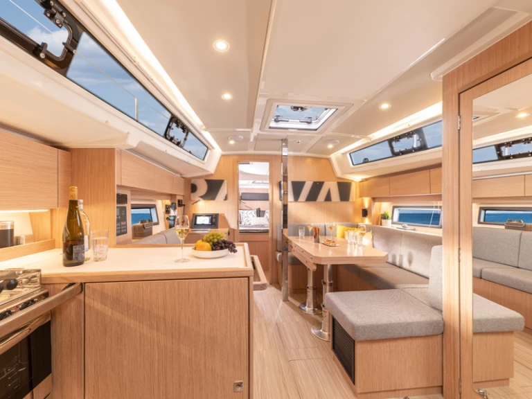 Verhuur Zeilboot Bavaria met vaarbewijs