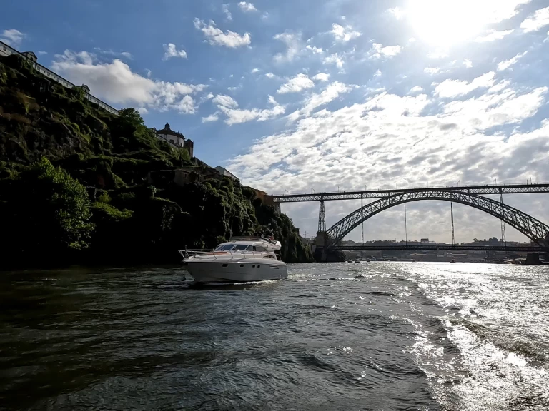 Verhuur Motorboot Exclusive Private Boat Tour with The Last		 met vaarbewijs