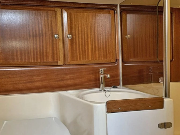 Verhuur Zeilboot Bavaria met vaarbewijs