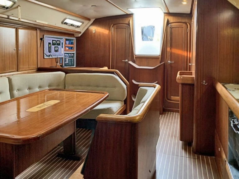 Zeilboot te huur in Breege voor de beste prijs