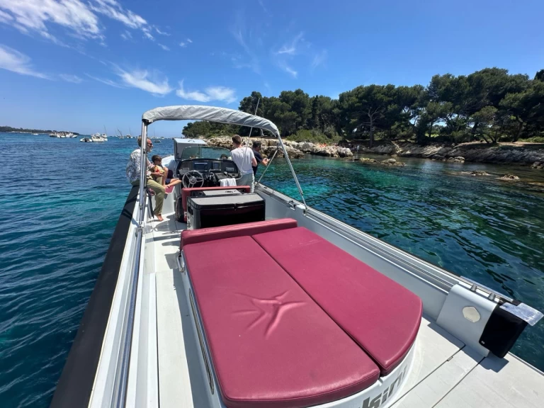 Verhuur Motorboot STS met vaarbewijs