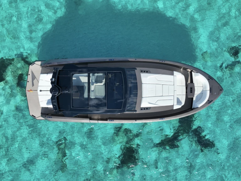 Bootverhuur Ibiza Town goedkoop VQ45 T Top