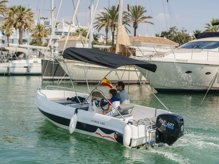 Motorboot te huur in Málaga voor de beste prijs