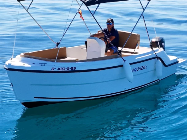 Motorboot te huur in Benalmádena voor de beste prijs