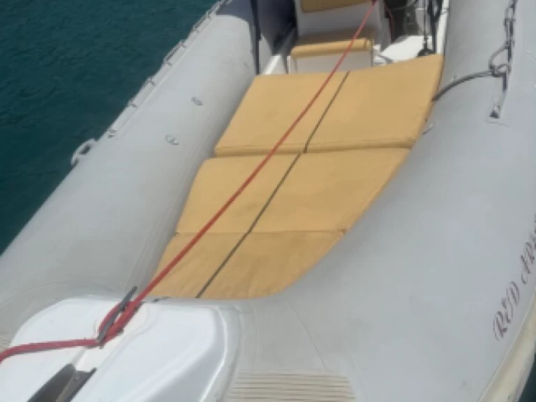 Huur RIB met of zonder schipper mostro in Hydra