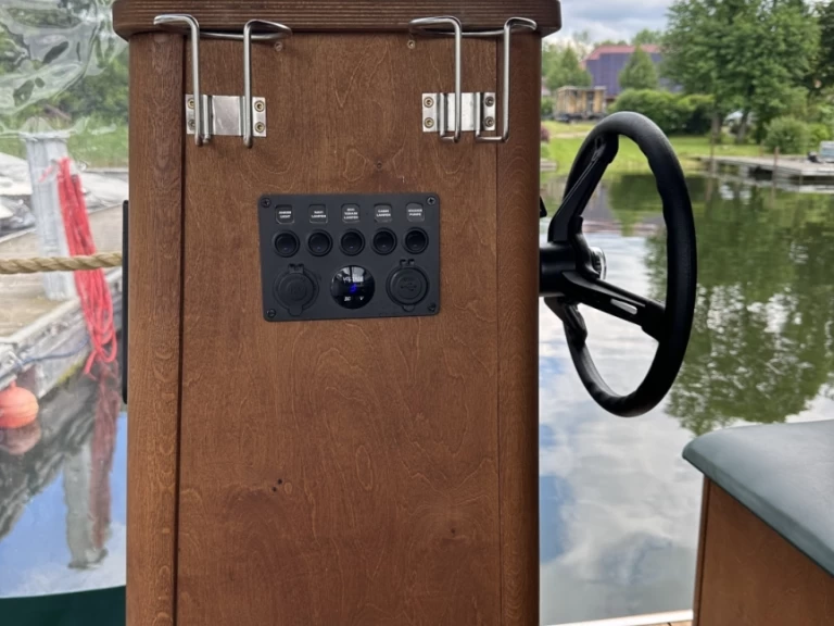 Huur een Floss D9 in Priepert