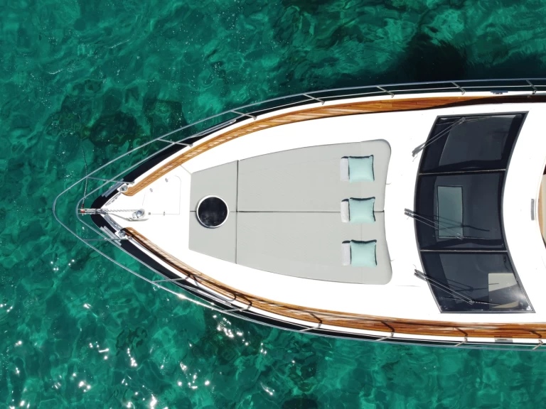 Astondoa 53 open te huur van particulier of professional in Ibiza Town