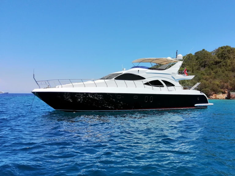 Bootverhuur Azimuth Azimut luxury  in Beşiktaş via SamBoat