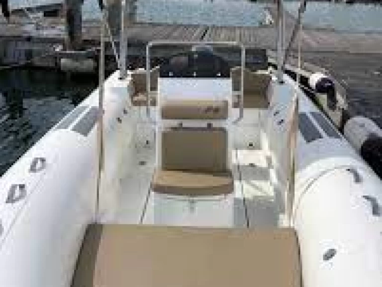 Verhuur RIB Doriano Marine met vaarbewijs