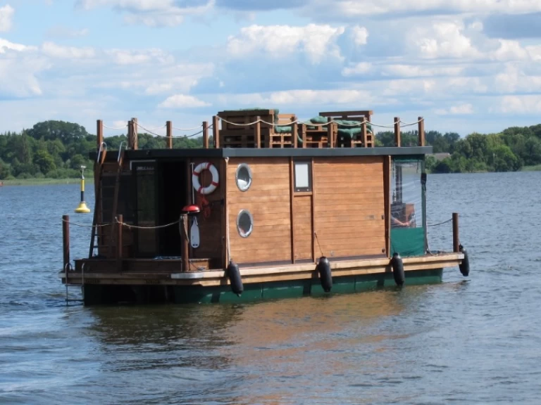 Verhuur Woonboot Floss met vaarbewijs