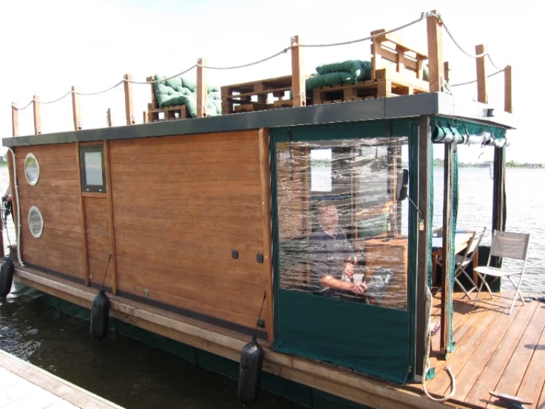 Jachthuur in Wesenberg - Floss D9-Style via SamBoat