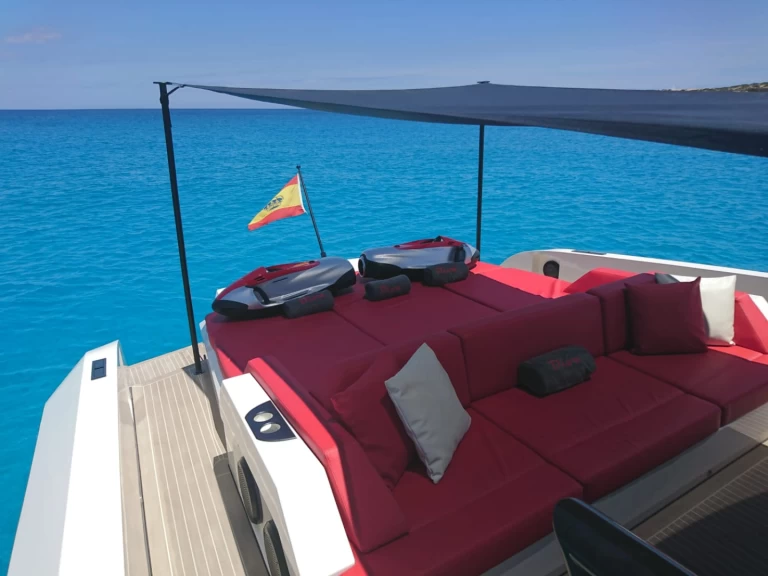 Motorboot te huur in Ibiza Town voor de beste prijs