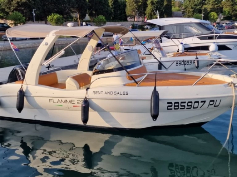 Jachthuur in Poreč - T.A.MARE Flame via SamBoat