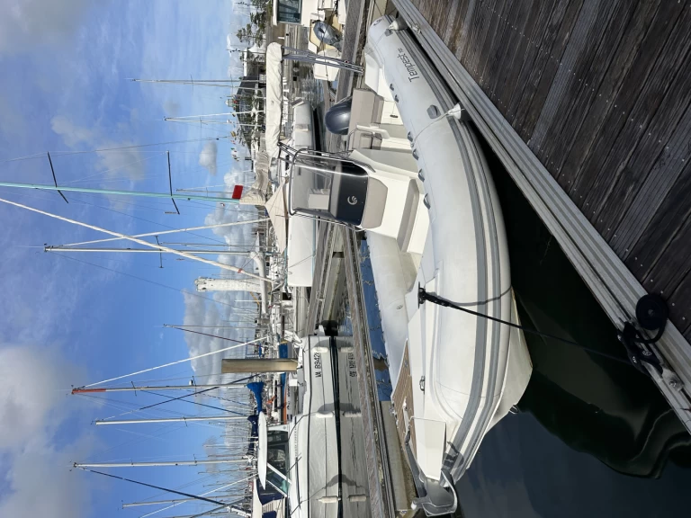 Verhuur RIB in Arzon - Capelli Tempest 700