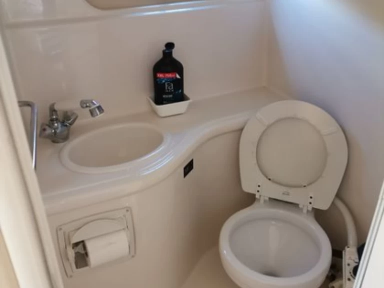 Bootverhuur Párga goedkoop Monterey 295 Sport Yacht