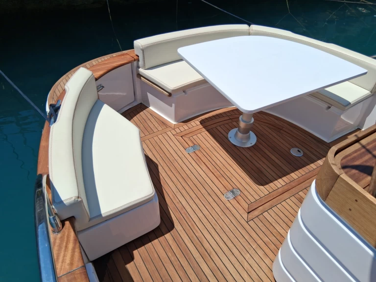 Bootverhuur Salerno goedkoop 9.5 wa