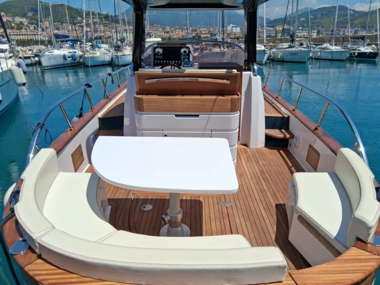 Mimi Libeccio 9.5 wa te huur van particulier of professional in Amalfi