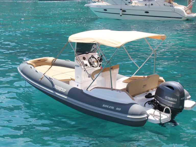 Bootverhuur Can Picafort goedkoop Salpa Soleil 18