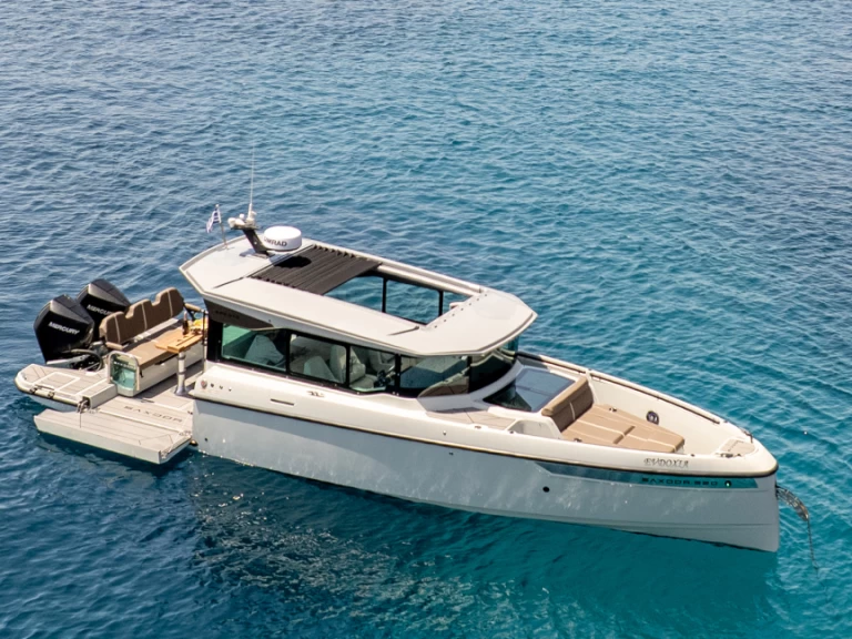 Bootverhuur Athene goedkoop Saxdor 320 GTC