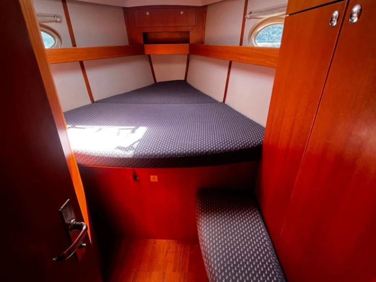 Huur Zeilboot met of zonder schipper Elan in Fezzano