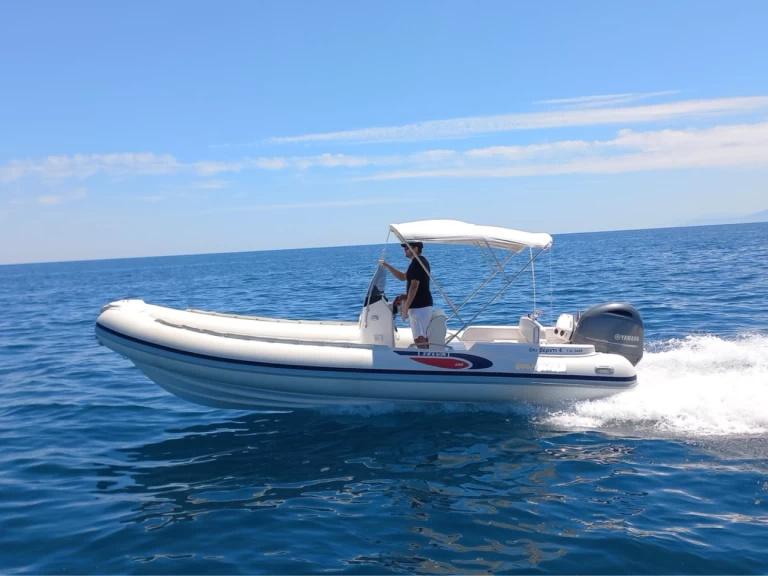 Huur een Selva Selva D680 in Órmos Sívota