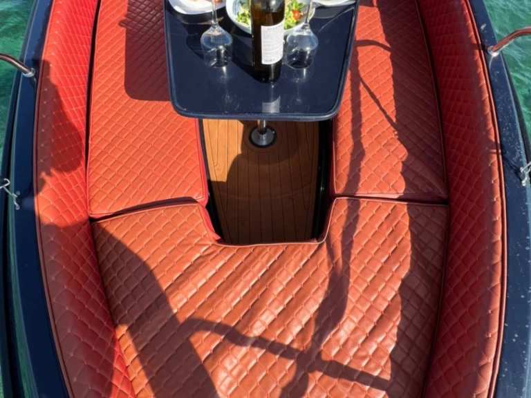 ISATEK TEKNE COBRA 495 te huur van particulier of professional in Glyfáda