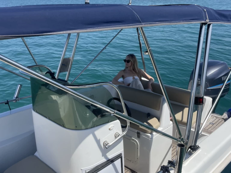 Bootverhuur tecnofiber Alamar 22 in Umag via SamBoat