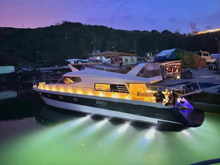 Jachthuur in Beşiktaş - costom made  costom made via SamBoat